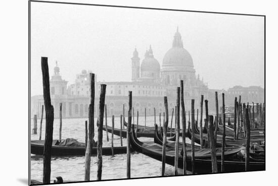 Santa Maria Della Salute, Venezia, Italia-Jeff Pica-Mounted Photographic Print