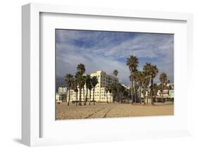 Santa Monica, Los Angeles, California, United States of America, North America-Wendy Connett-Framed Photographic Print