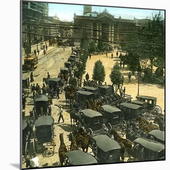 Santiago De Chile (Chile), Street Scene, around 1900-Leon, Levy et Fils-Mounted Photographic Print