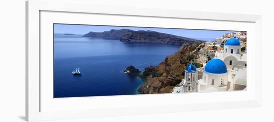 Santorini-mikdam-Framed Photographic Print