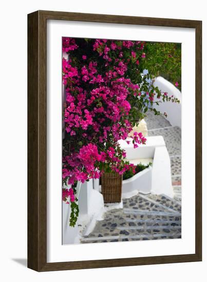 Santorini-mikdam-Framed Photographic Print