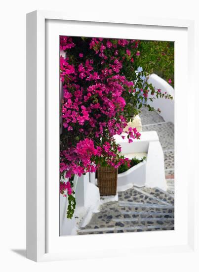 Santorini-mikdam-Framed Photographic Print