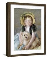 Sara avec son chien.-Mary Cassatt-Framed Giclee Print