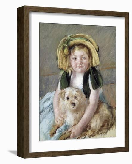 Sara avec son chien.-Mary Cassatt-Framed Giclee Print