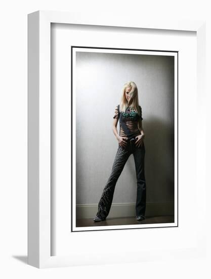 Sarah Harding Poses at a Girls Aloud Photo Shoot in K West Hotel, London, February 2005-null-Framed Photographic Print