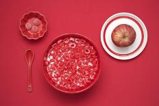 The red breakfast-Sarah Saratonina-Photographic Print