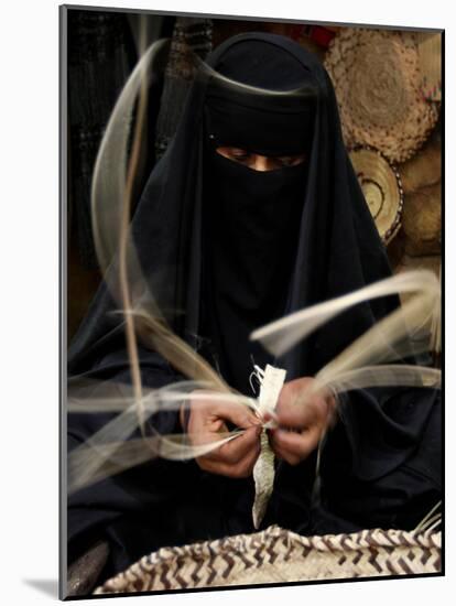 Saudi Woman Works to Demonstrate Her Craft as She Makes a Cane Box at a Fair in Riyadh-null-Mounted Photographic Print