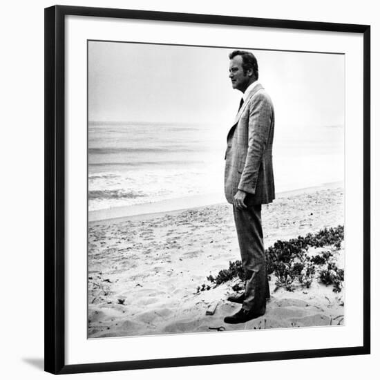 Save the Tiger, Jack Lemmon, 1973, Alone on the Shore-null-Framed Photo