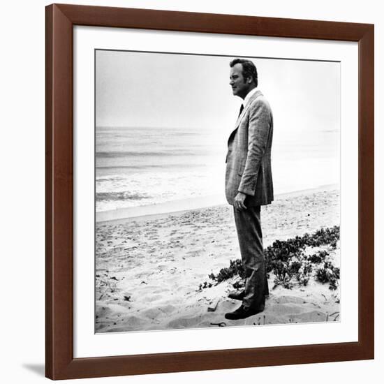 Save the Tiger, Jack Lemmon, 1973, Alone on the Shore-null-Framed Photo