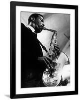 Saxophoniste Ornette Coleman C. 1959-null-Framed Photo