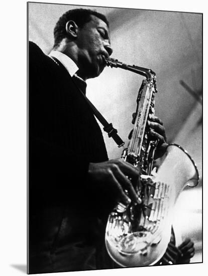 Saxophoniste Ornette Coleman C. 1959-null-Mounted Photo