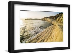 Scala Dei Turchi at Sunset, Realmonte, Agrigento, Sicily, Italy, Mediterranean, Europe-Matthew Williams-Ellis-Framed Photographic Print