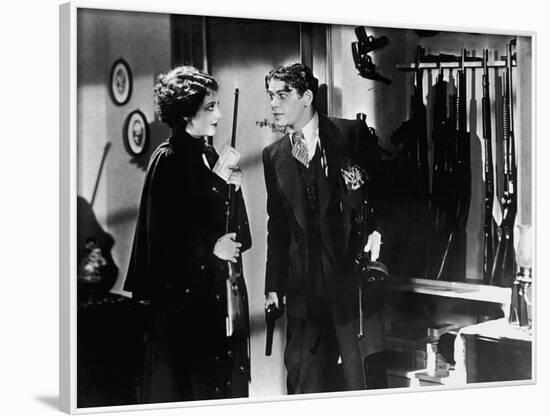 SCARFACE, 1932 directed by HOWAR HAWKS AND RICHARD ROSSON Ann Dvorak and Paul Muni (b/w photo)-null-Framed Photo