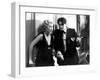 SCARFACE, 1932 directed by HOWAR HAWKS AND RICHARD ROSSON Karen Morley and Paul Muni (b/w photo)-null-Framed Photo