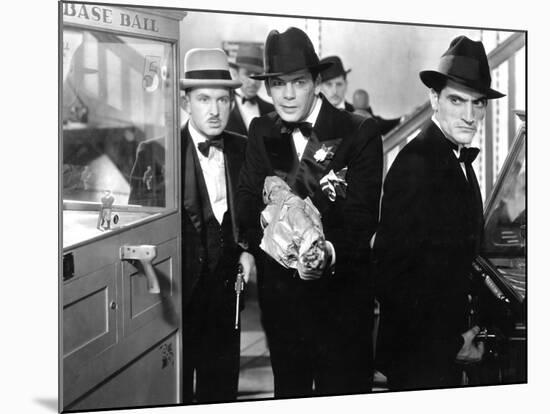 Scarface, Vince Barnett, Paul Muni, 1932-null-Mounted Photo