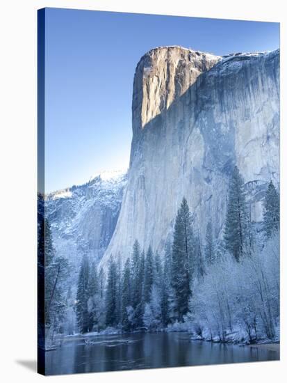 Scenic Image of El Capitan in Yosemite National Park.-Justin Bailie-Stretched Canvas