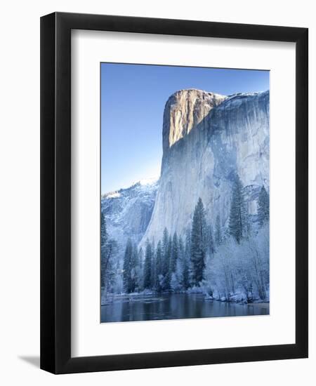 Scenic Image of El Capitan in Yosemite National Park.-Justin Bailie-Framed Photographic Print