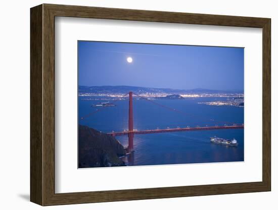 Scenic of Golden Gate Bridge, Golden Gate National Recreation Area, San Francisco, California-Justin Bailie-Framed Photographic Print