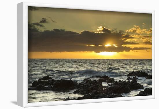 Scenic of Ocean Sunset, Kihe, Maui, Hawaii, USA-Jaynes Gallery-Framed Photographic Print