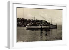 Schiff Roland Bremer Vor Helgoland in See-null-Framed Giclee Print