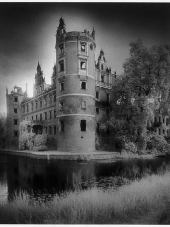Schloss Bad Muskau, Germany' Photographic Print - Simon Marsden |  AllPosters.com