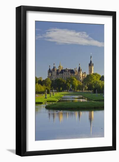 Schwerin Castle, Schwerin (Capital), Mecklenburg-Western Pomerania, Germany-Rainer Mirau-Framed Photographic Print