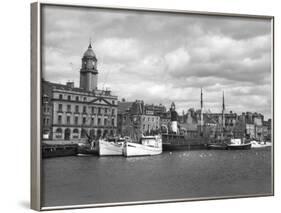 Scotland, Aberdeen-Fred Musto-Framed Photographic Print