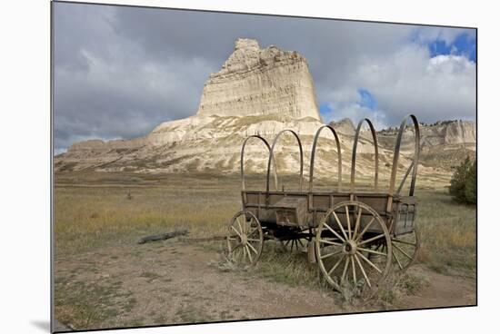 Scotts Bluff in Present Day Nebraska-Richard Wright-Mounted Photographic Print