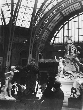 https://imgc.allpostersimages.com/img/posters/sculpture-at-the-exposition-universelle-grand-palais-1900_u-L-PPYIS30.jpg?artPerspective=n
