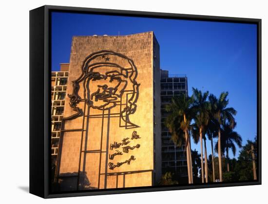 Sculpture of Che Guevara in the Plaza De La Revolucion, Havana, Cuba-Charlotte Hindle-Framed Stretched Canvas