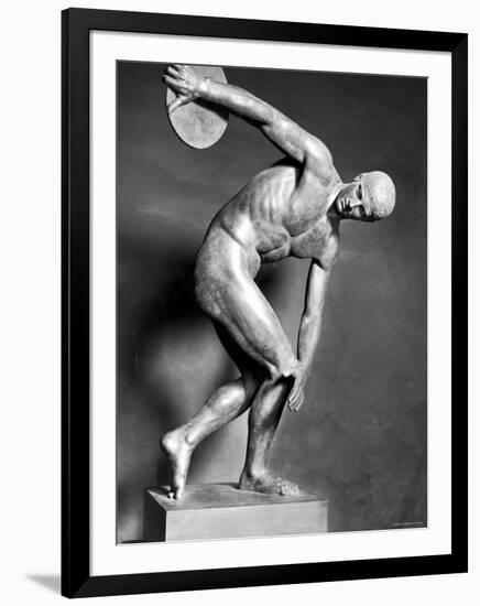 Sculpture of Greek Athlete Holding the Discus-null-Framed Photographic Print