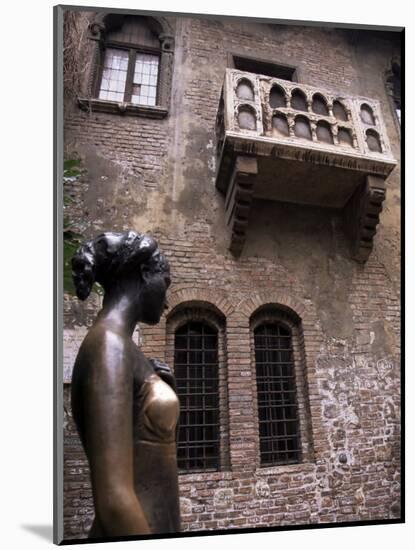 Sculpture of Juliet, Verona, Veneto, Italy-Michael Jenner-Mounted Photographic Print