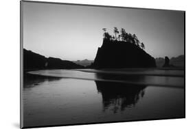 Sea Stacks, Second Beach, Olympic National Park, Washington, USA-Inger Hogstrom-Mounted Photographic Print