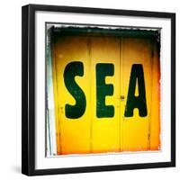 Sea-Craig Roberts-Framed Premium Photographic Print