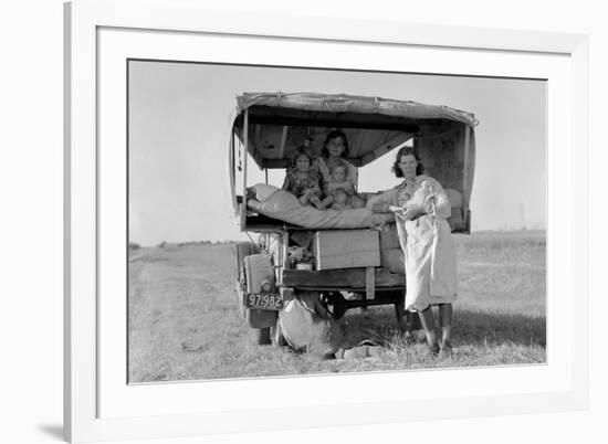 Searching for Work in the Cotton Fields-Dorothea Lange-Framed Premium Giclee Print