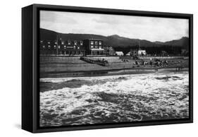 Seaside, Oregon Beach and Hotel Moore Photograph - Seaside, OR-Lantern Press-Framed Stretched Canvas