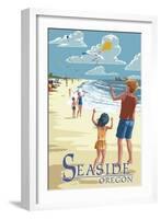 Seaside, Oregon - Kite Flyers-Lantern Press-Framed Art Print