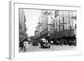 Seattle, WA Street Scene Downtown Photograph - Seattle, WA-Lantern Press-Framed Art Print