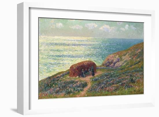 Seaweed Pickers at Moelan, Bretagne, 1900-Henry Moret-Framed Giclee Print