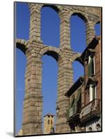 Section of the Roman Aqueduct at Segovia, UNESCO World Heritage Site, Castilla Y Leon, Spain-Tomlinson Ruth-Mounted Photographic Print