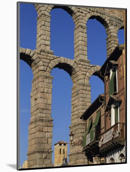 Section of the Roman Aqueduct at Segovia, UNESCO World Heritage Site, Castilla Y Leon, Spain-Tomlinson Ruth-Mounted Photographic Print