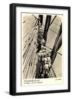 Segelschiff Gorch Fock,Matrosen Erklettern Segelmast-null-Framed Giclee Print