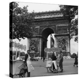 Selling Ice-Cream, Arc de Triomphe, Paris, c1950-Paul Almasy-Stretched Canvas