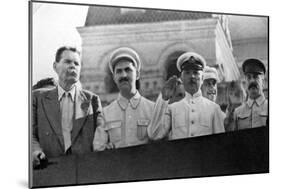 Senior Soviet Figures on the Tribune of Lenin's Mausoleum, Red Square, Moscow, USSR, 1931-null-Mounted Giclee Print