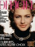 L'Officiel, December 1988 - Nicola Porte une Robe-Bustier de Givenchy-Hiromasa-Art Print