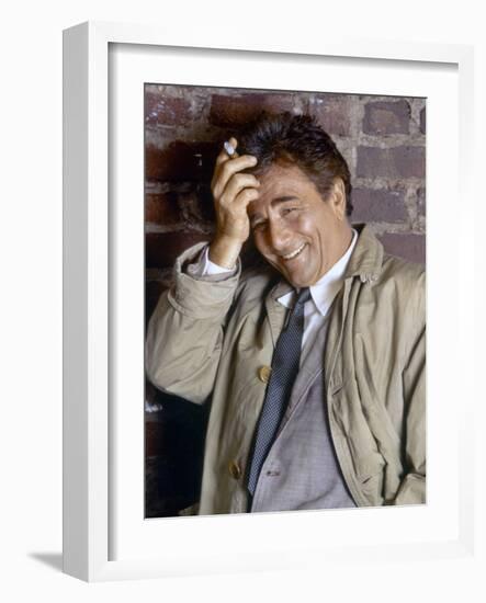 serie televisee Columbo with Peter Falk (inspecteur Columbo), 1968- 1978 (photo)-null-Framed Photo