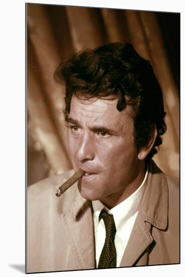 Serie televisee Columbo with Peter Falk (inspecteur Columbo), 1971-2003 (photo)-null-Mounted Photo