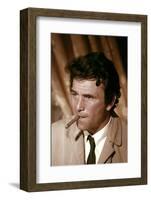 Serie televisee Columbo with Peter Falk (inspecteur Columbo), 1971-2003 (photo)-null-Framed Photo