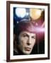 Serie televisee Mission Impossible (Saison 5) with Leonard Nimoy, 1971 (photo)-null-Framed Photo