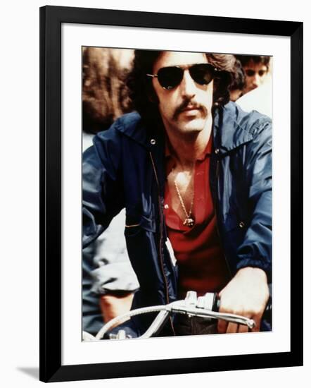 Serpico, Al Pacino, 1973-null-Framed Photo